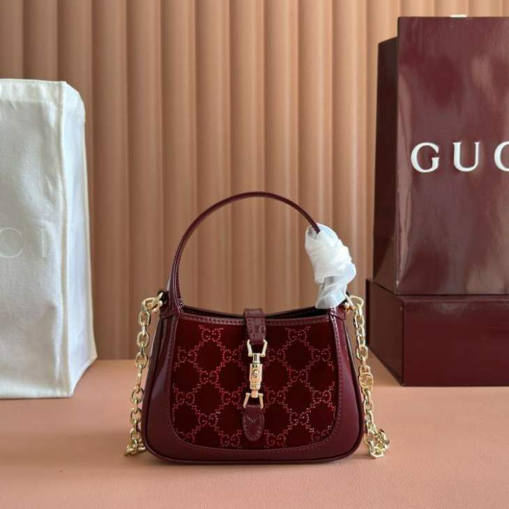 Picture of Gucci Handbags _SKUfw223583486fw